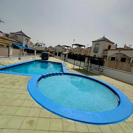 Gasthuis Ref 032 Torrevieja