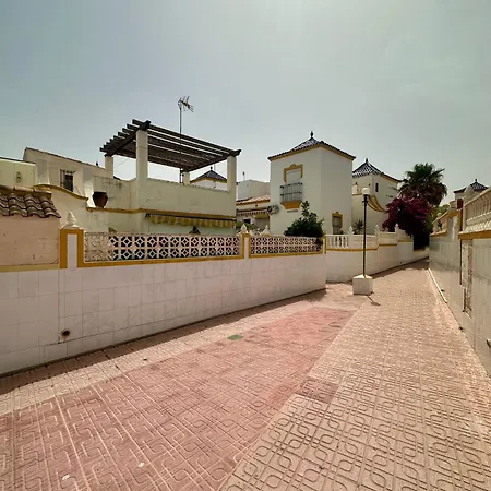 Pensjonat Ref 032 Torrevieja